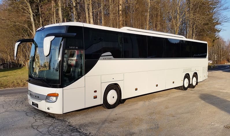 Antwerp: Buses hire in Hoogstraten in Hoogstraten and Flanders